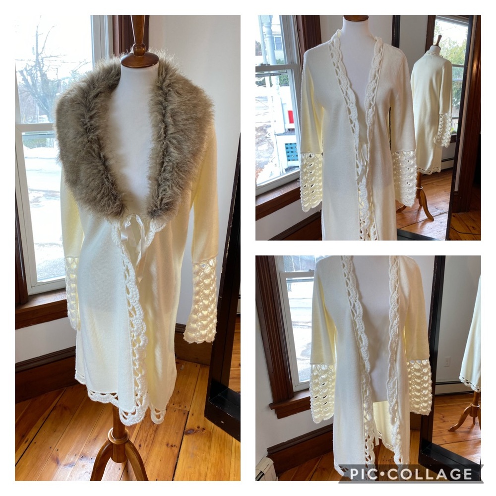 Apostrophe large full sweater coat removable fur